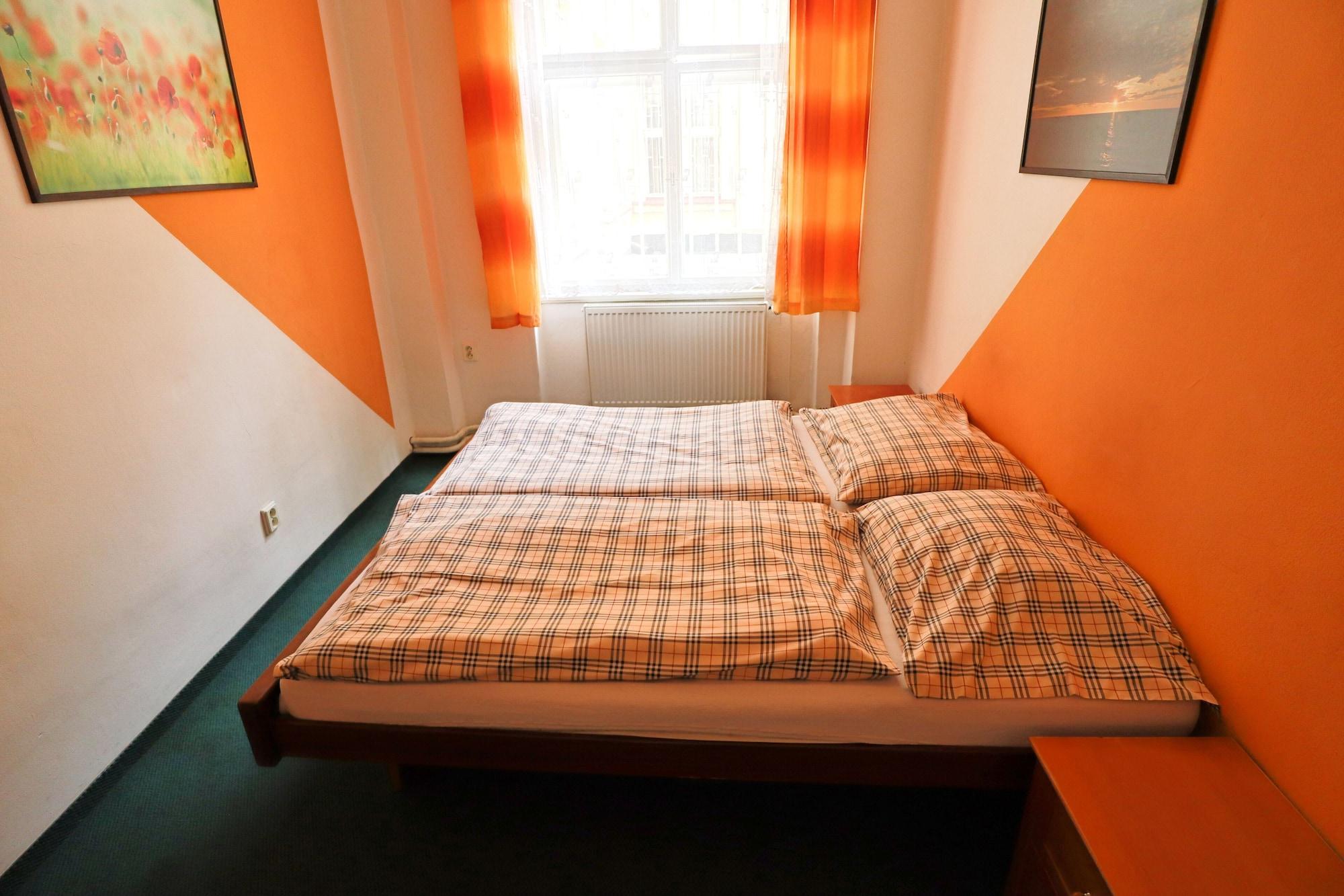 A Plus Hostel - Centrum Prag Exterior foto