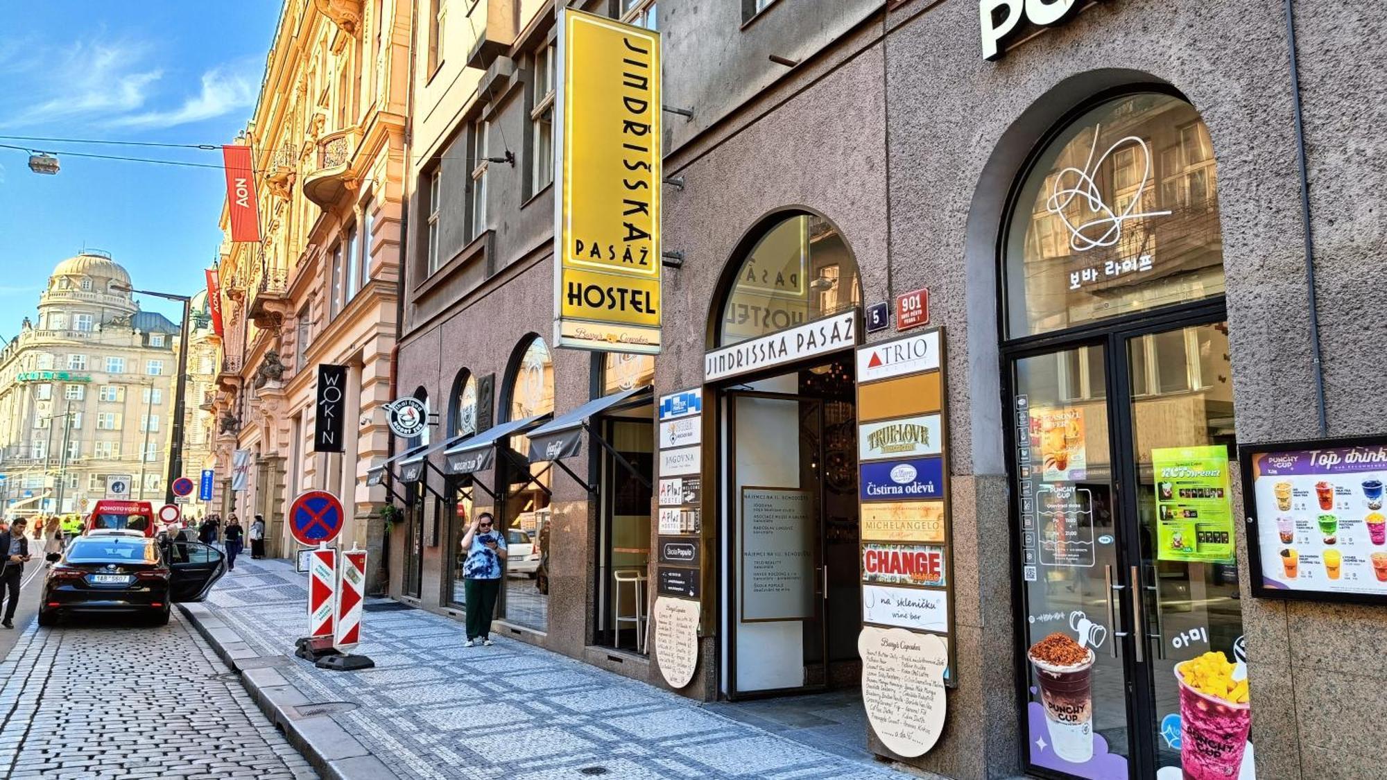 A Plus Hostel - Centrum Prag Exterior foto